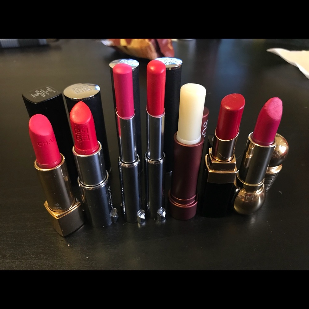 Used lipstick set